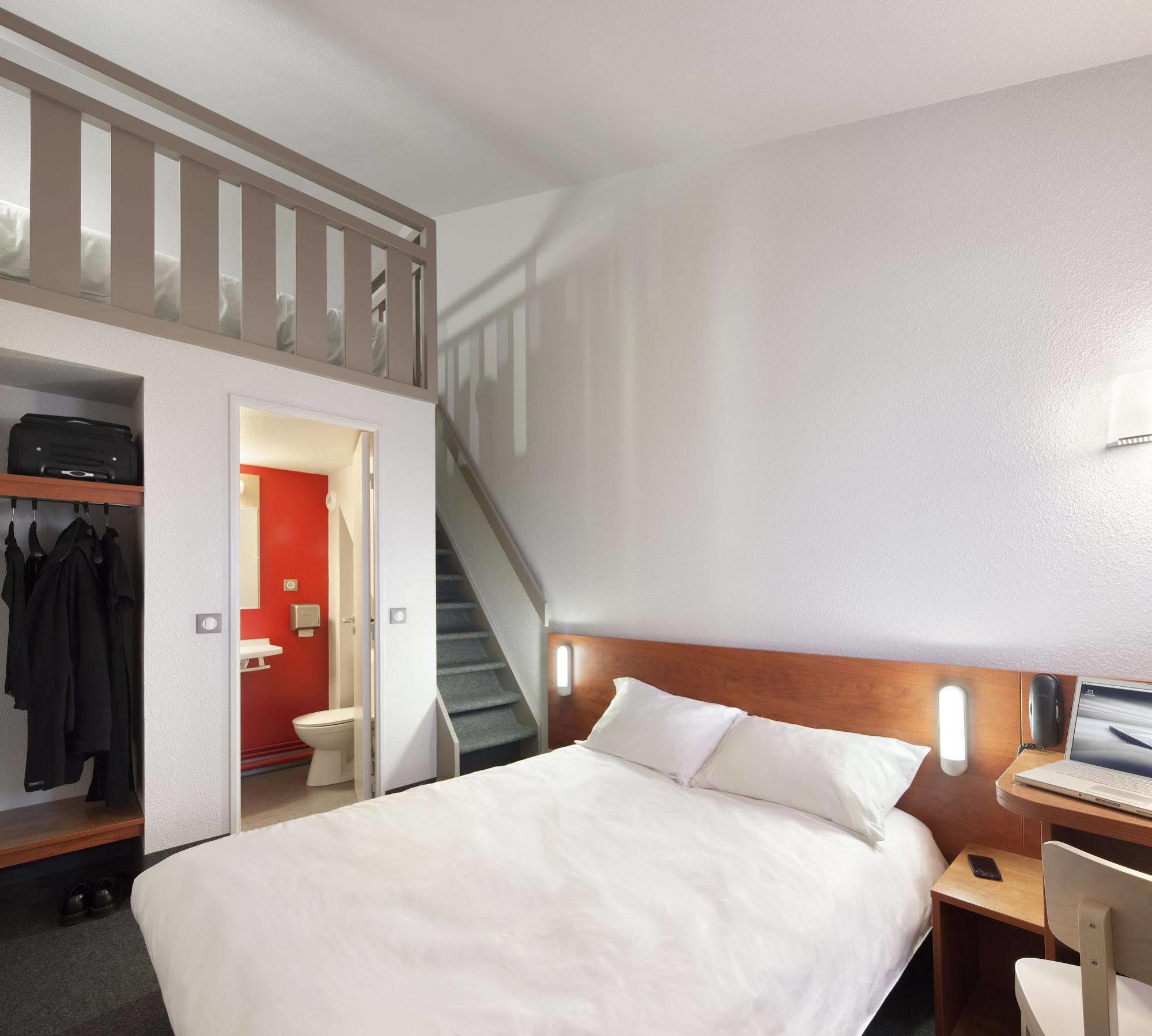 B&B Hotel Chartres Le Coudray Kültér fotó